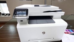 Zoom sur l'imprimante laser